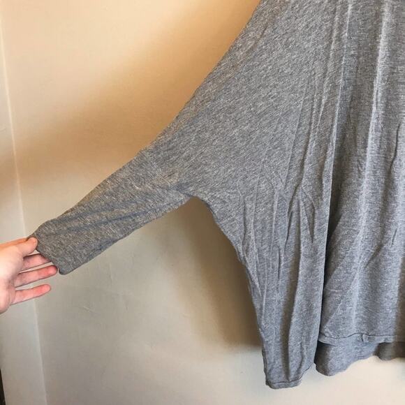 We The Free M gray turtleneck tunic top - Picture 4 of 9